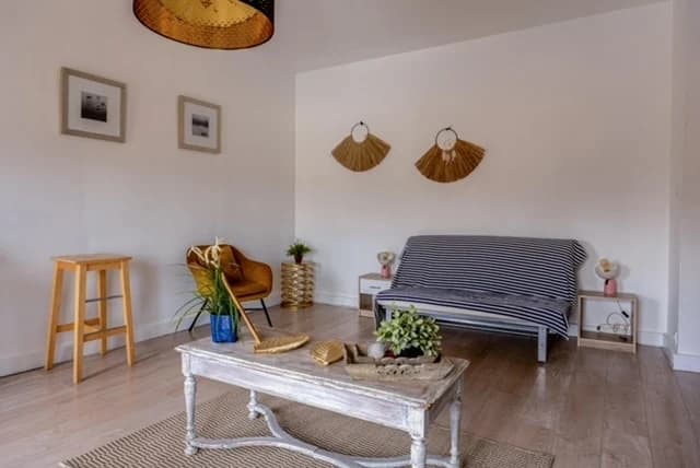 Rimbaud — Studio cosy, entre marché et port